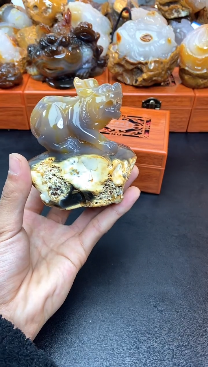 【闪购商品】玛瑙/玉髓珠宝奇石未镶嵌0