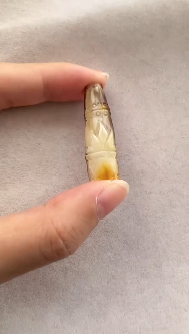 【闪购商品】琥珀裸石未镶嵌10114010-吊坠