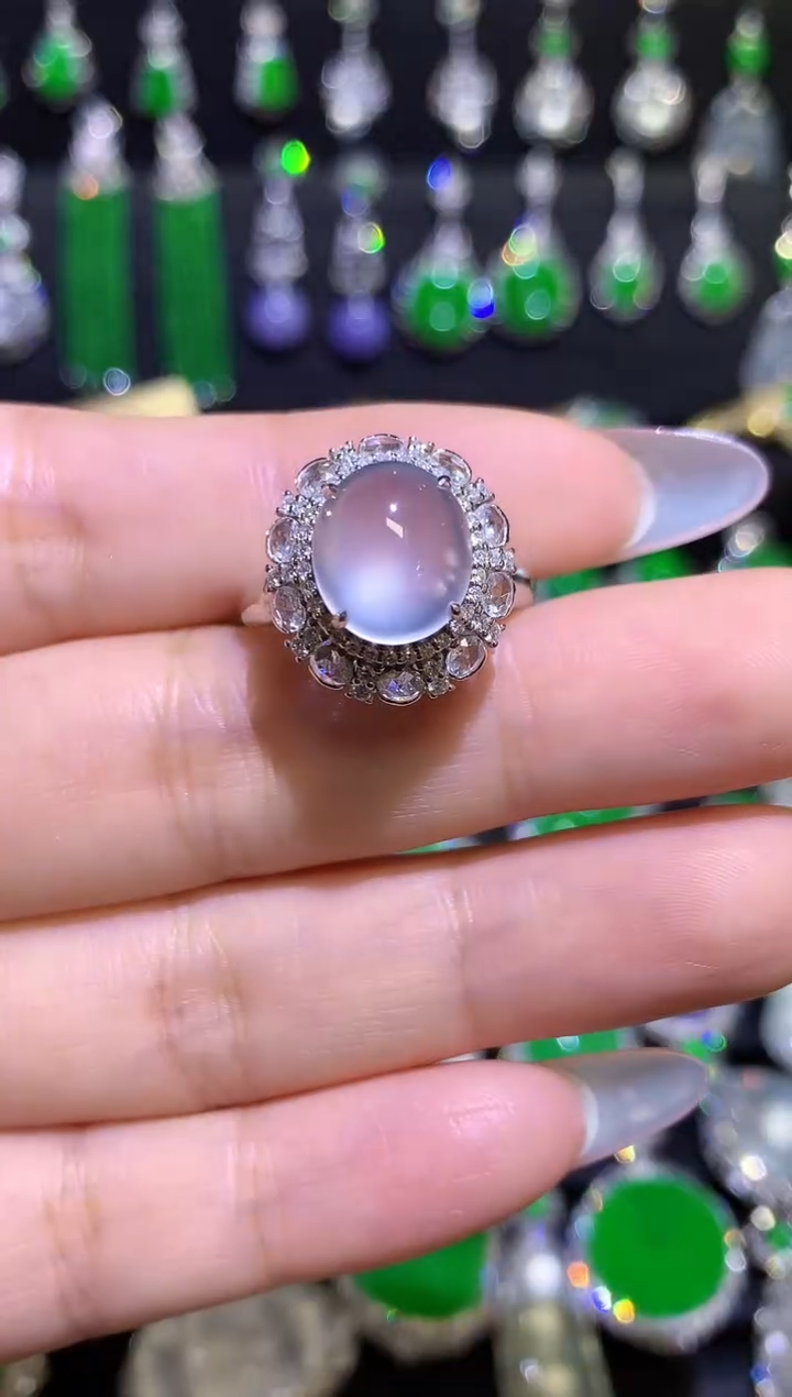 翡翠戒指18K金镶嵌玻璃种蛋面不封底