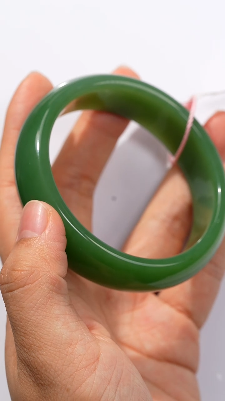 未镶嵌手镯和田玉碧玉菠菜绿手镯62.4