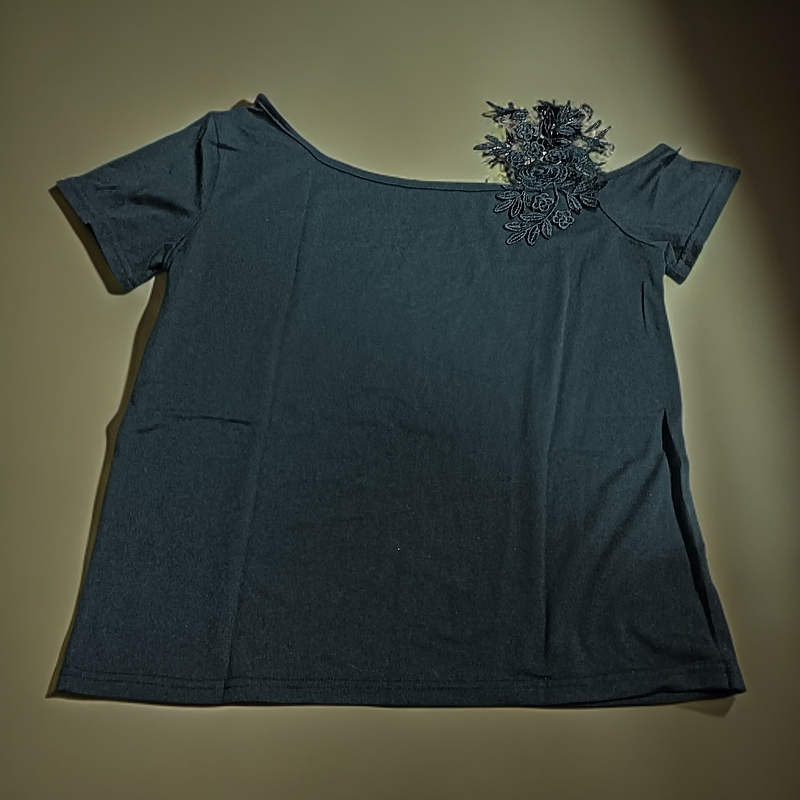 9324黑色斜肩外贸没吊牌小衫