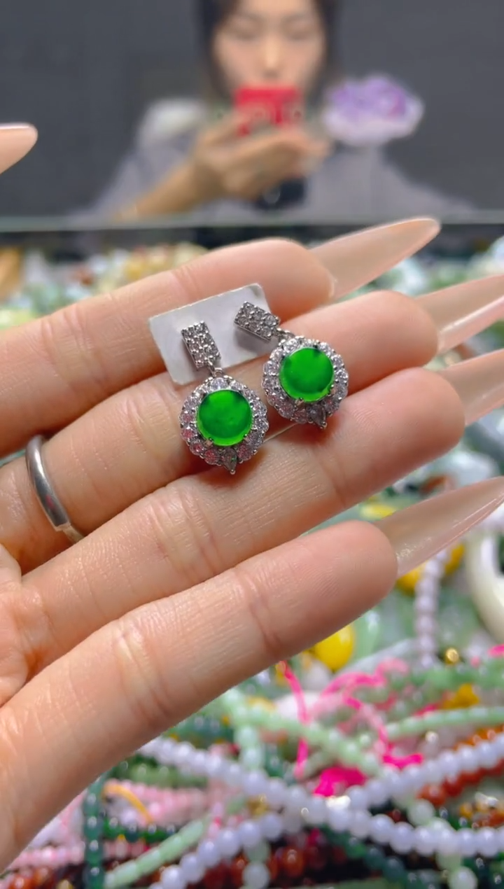 颈饰未镶嵌翡翠/N/翡翠A货，一件也是批发价