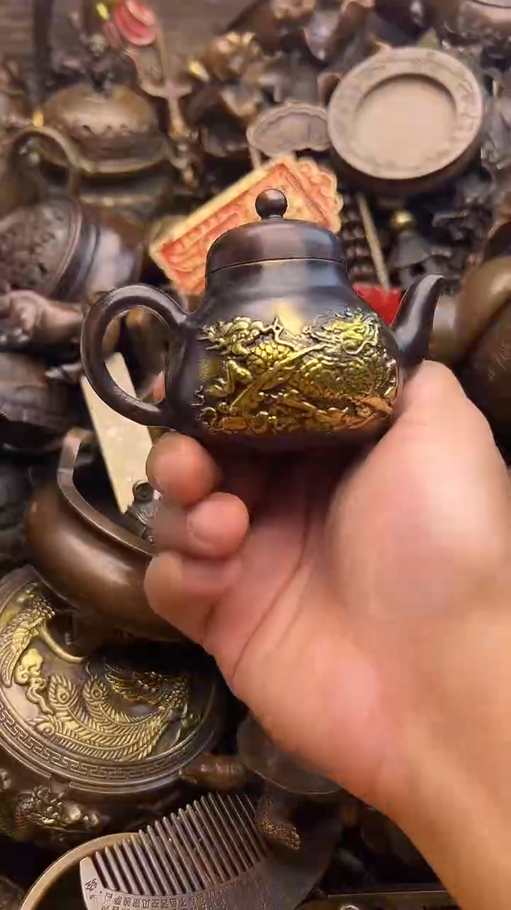 精美铜器，点击下单