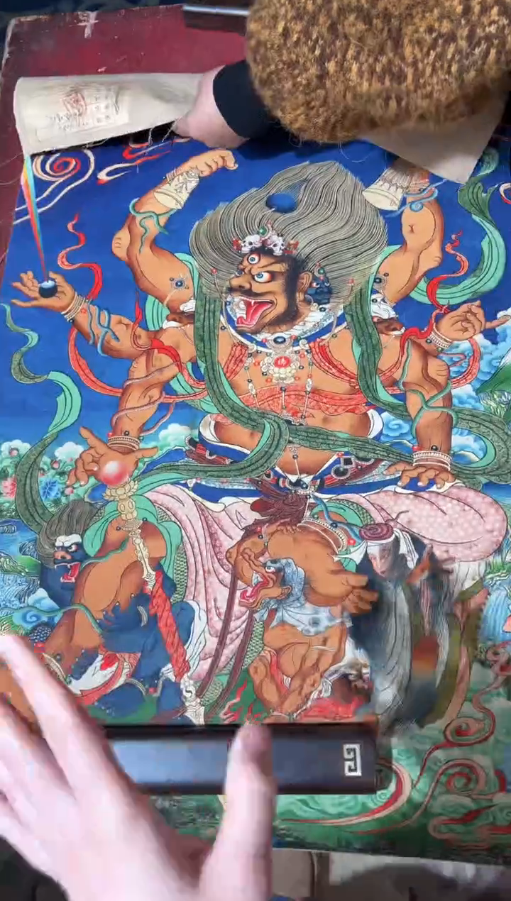 卷轴画龙妹的唐卡tk16