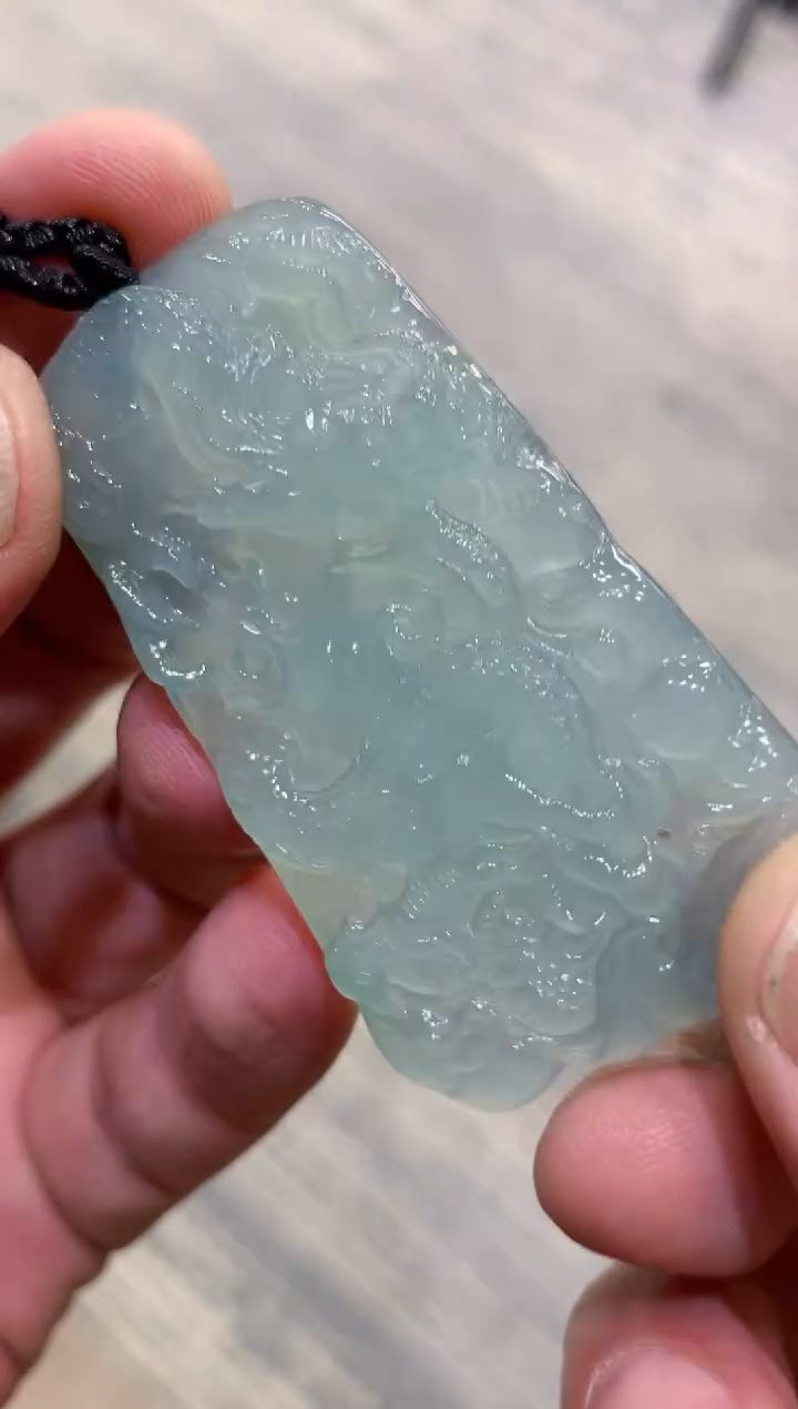 颈饰未镶嵌翡翠天然A货翡翠