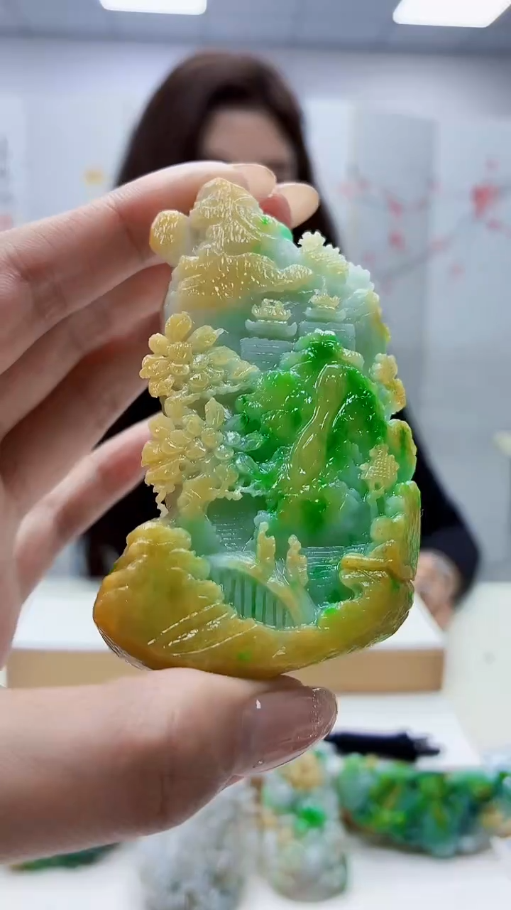 未镶嵌定制翡翠4829MM-毛货挂件139