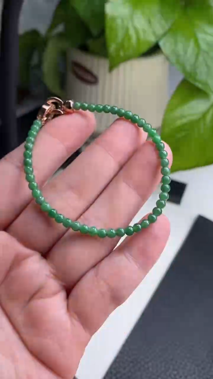 【闪购商品】翡翠挂件未镶嵌手串