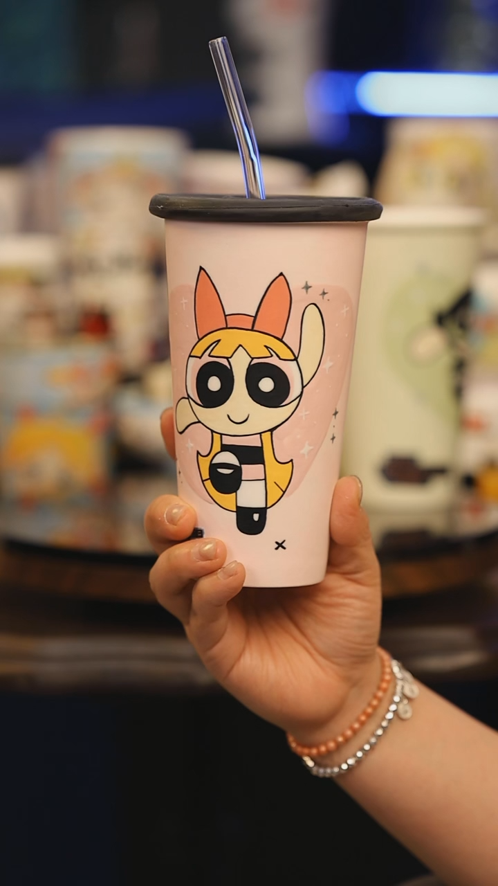 【闪购商品】摆件景德镇釉下彩绘设计师款式陶瓷