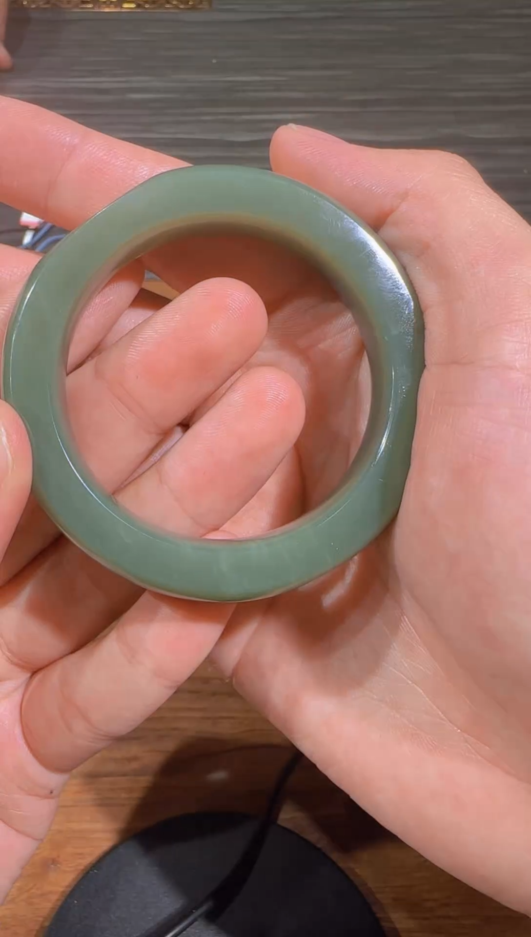 未镶嵌手链和田玉（糖玉）和田玉籽手镯多样性其一