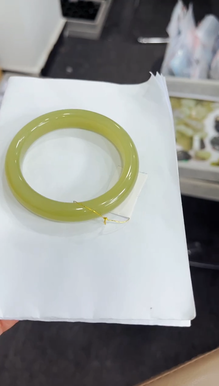 【闪购商品】和田玉手镯未镶嵌54.5圈口