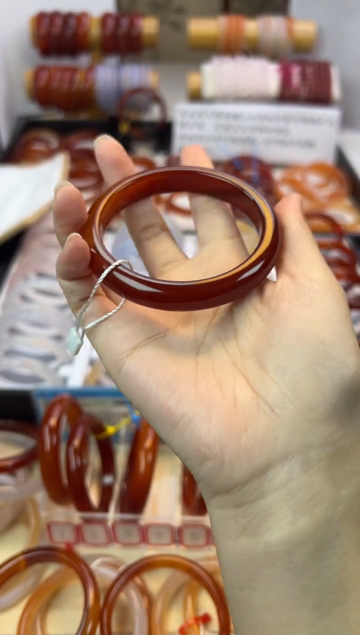 【闪购商品】玛瑙/玉髓手镯未镶嵌【默认微瑕】58