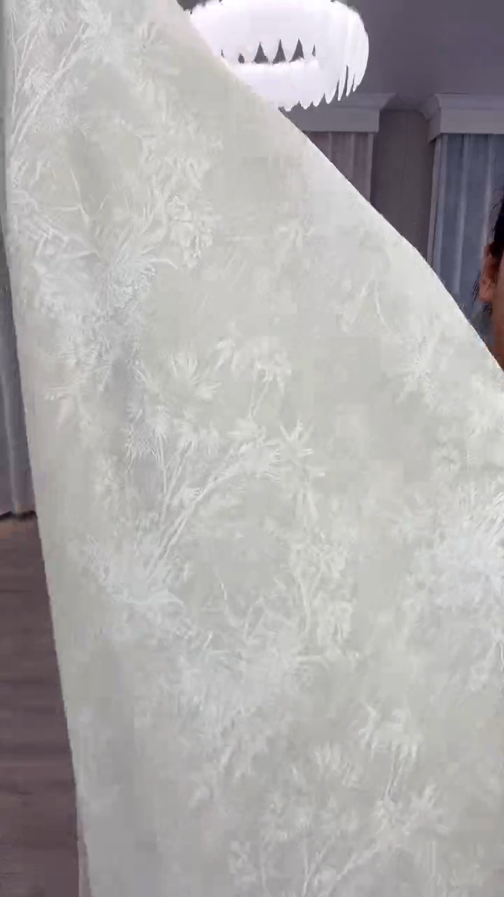 布闪电购商品3  微瑕（中）2.9挂钩2.7