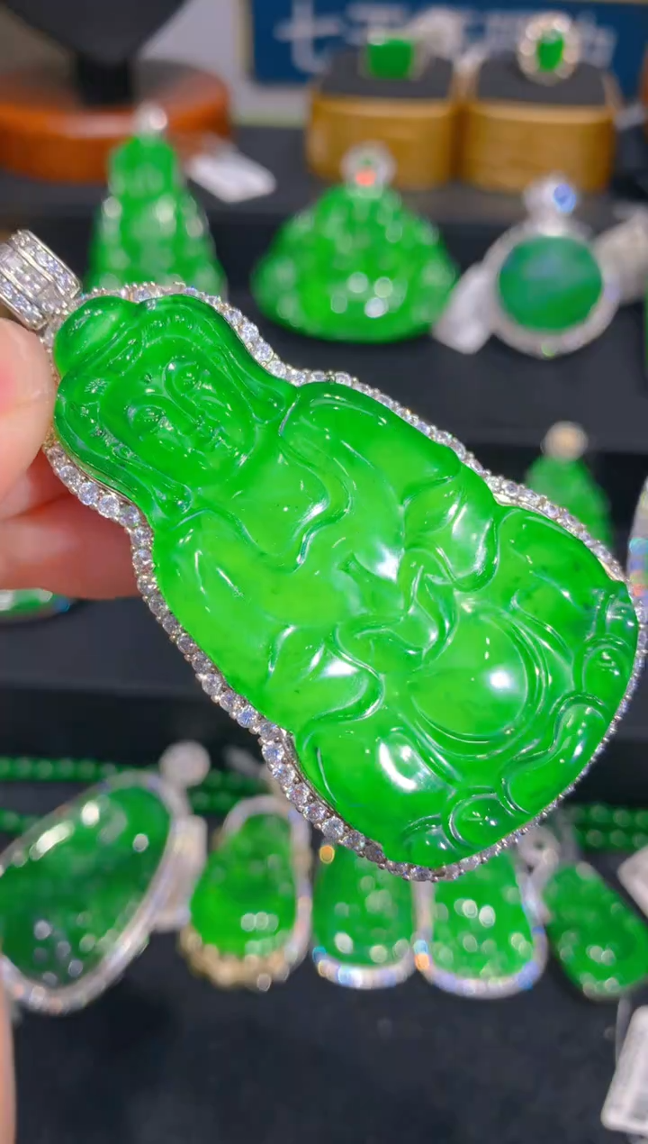 【闪购商品】翡翠颈饰银S925镶嵌21一季