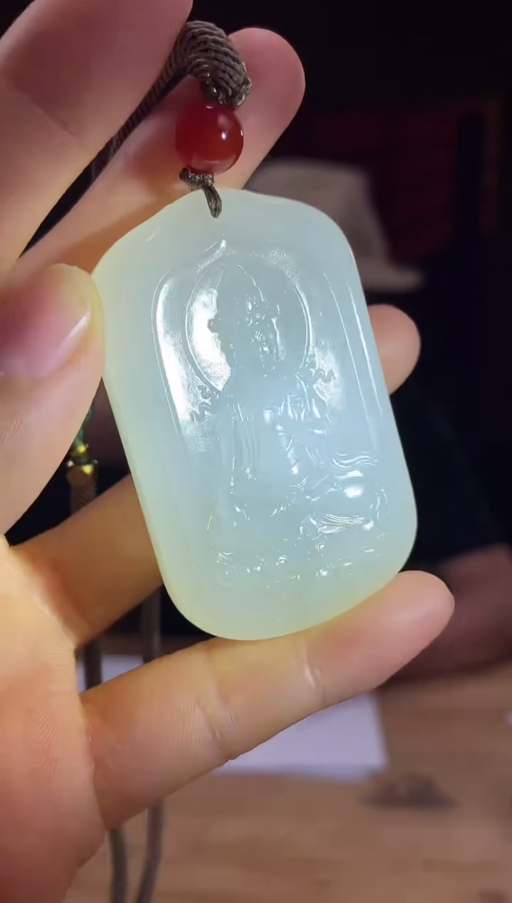 和田玉未镶嵌颈饰D005