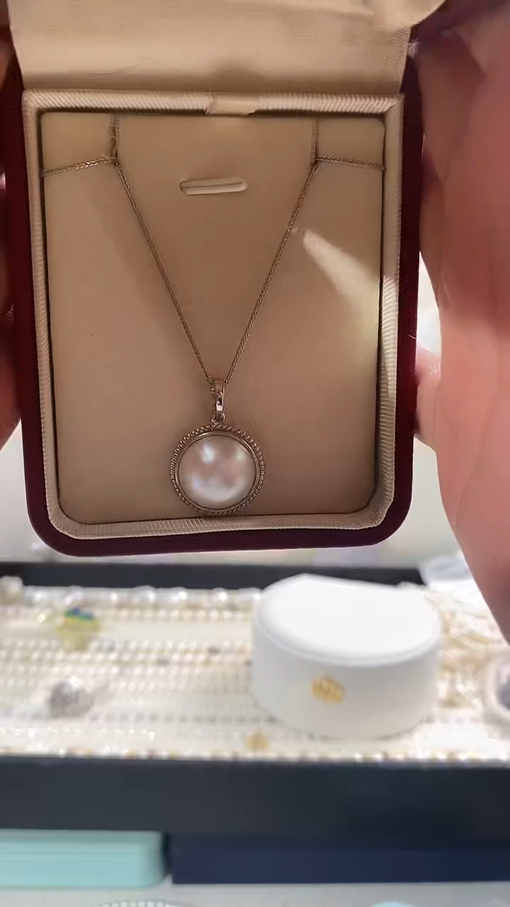 【闪购商品】拼合珍珠（马贝珠）吊坠(赠链)银S925镶嵌海水澳白马贝