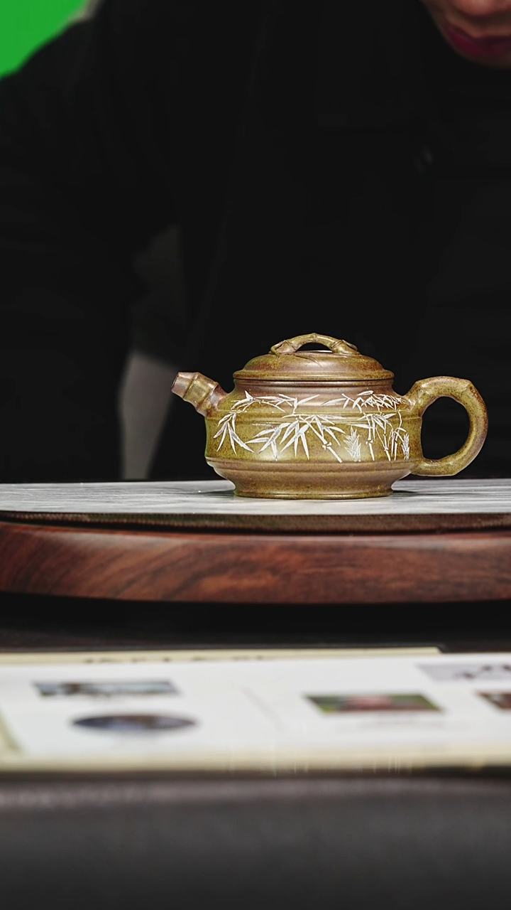 宜兴原矿高端紫砂  本绿柴烧 260cc