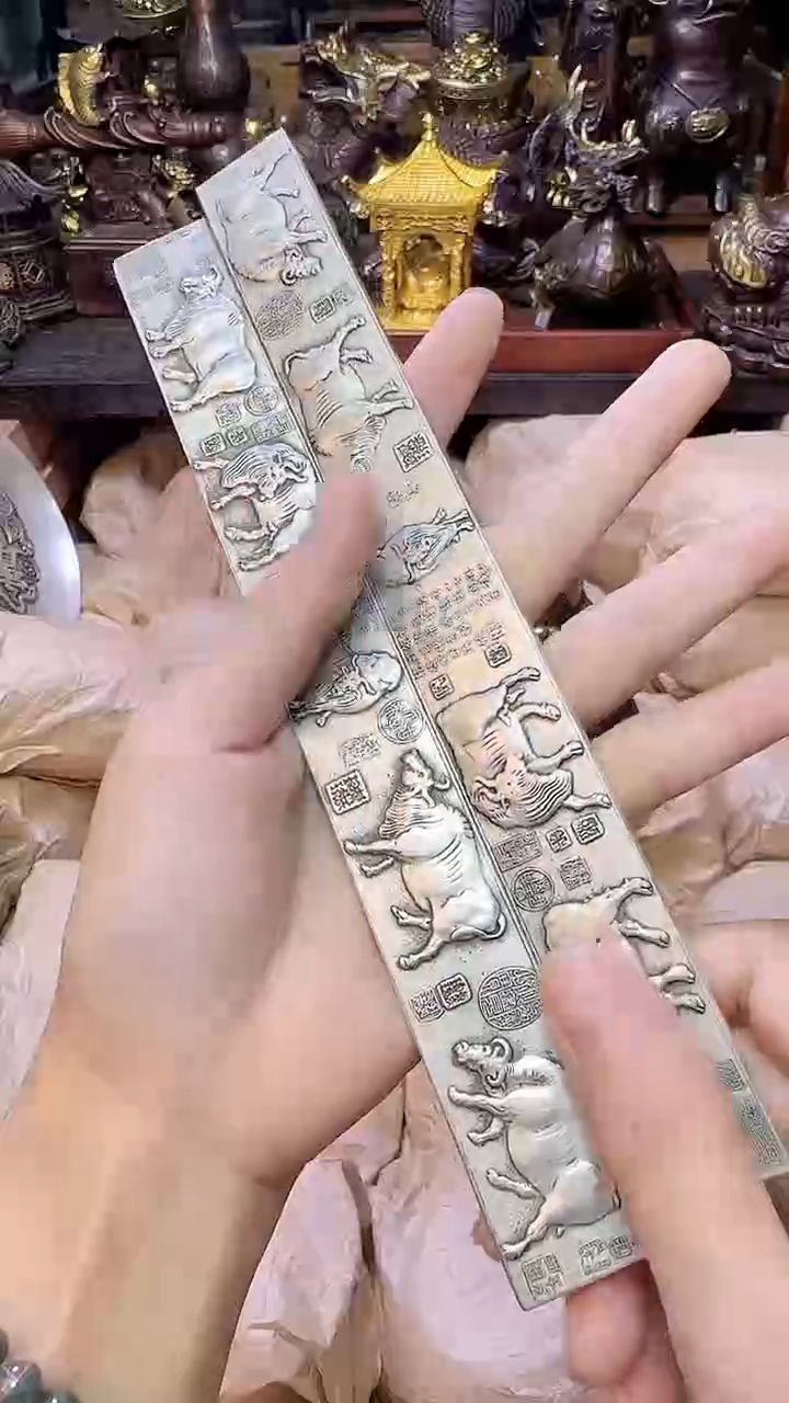 铜器摆件铜器摆件