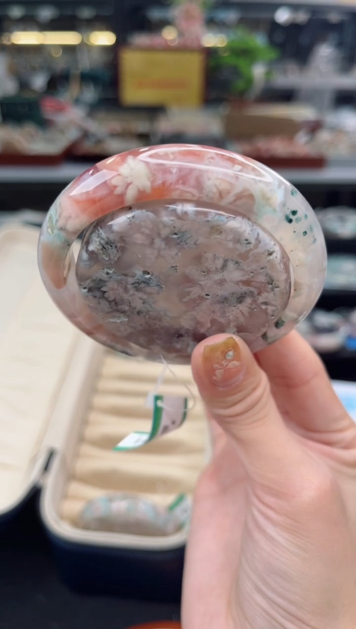 【闪购商品】石英质玉手镯未镶嵌57圈口（赠品镯心）3S974