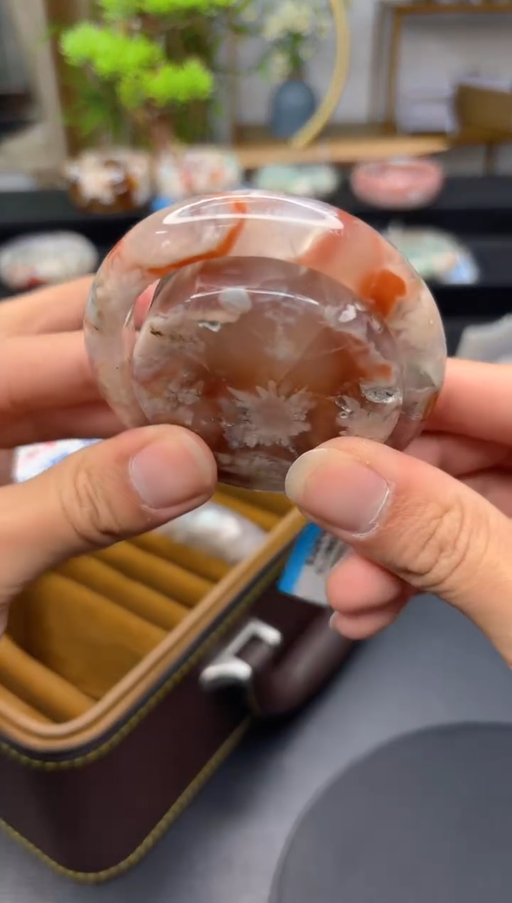 【闪购商品】石英质玉手镯未镶嵌C425(54圈赠送镯心)