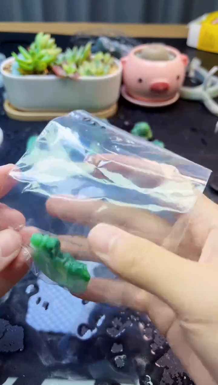 翡翠未镶嵌颈饰用****5050天然缅甸A货翡翠