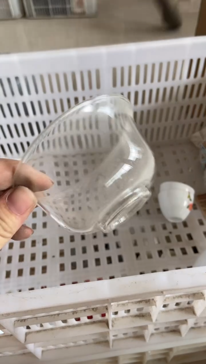 杯无运费险有瑕疵的有点脏介意勿拍