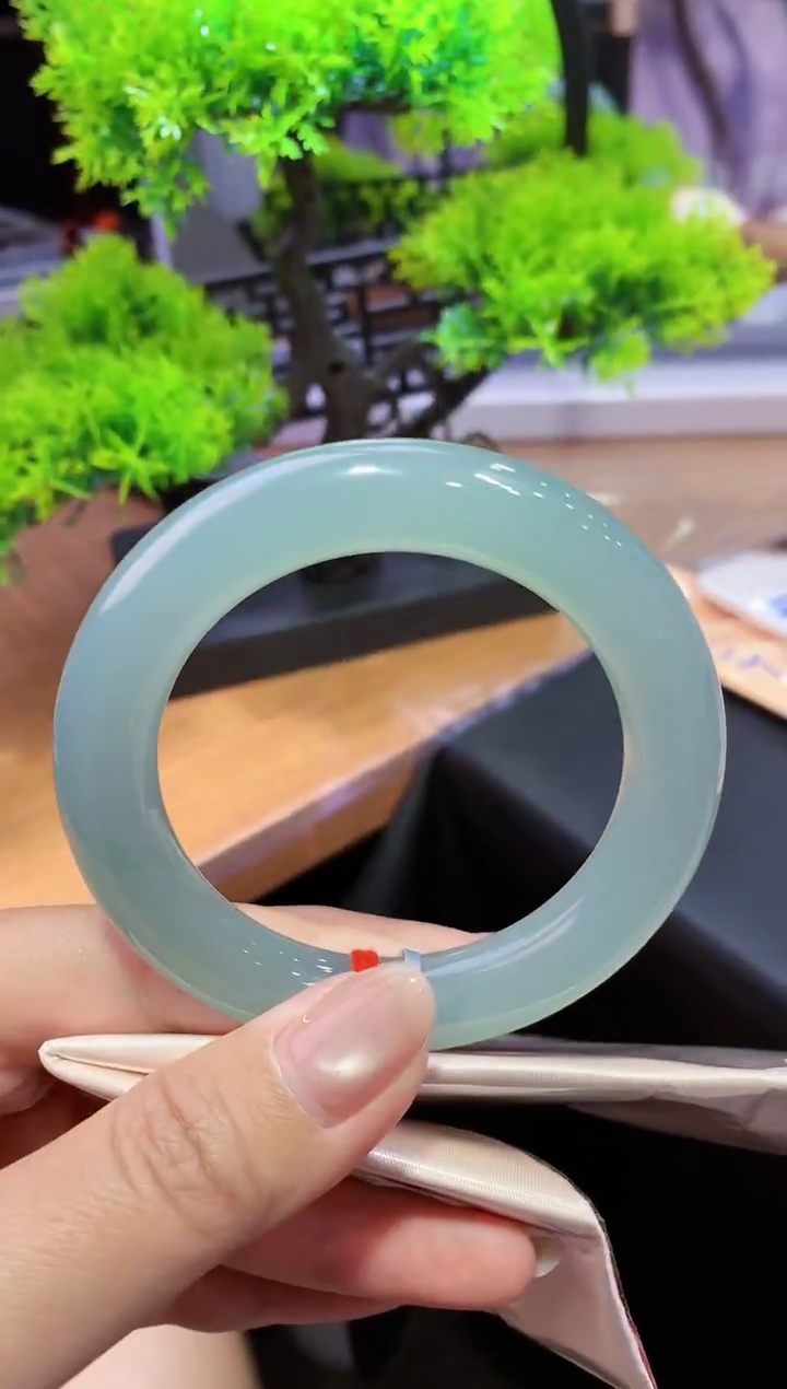 未镶嵌手镯翡翠- k13 天然缅甸A货翡翠54.6圆条总价13万定金2万