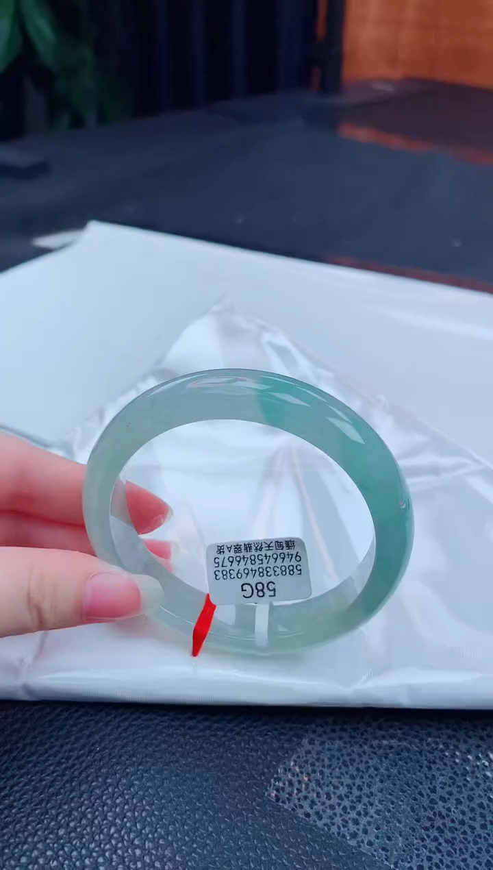 【闪购商品】翡翠手镯未镶嵌缅甸天然翡翠A货手镯