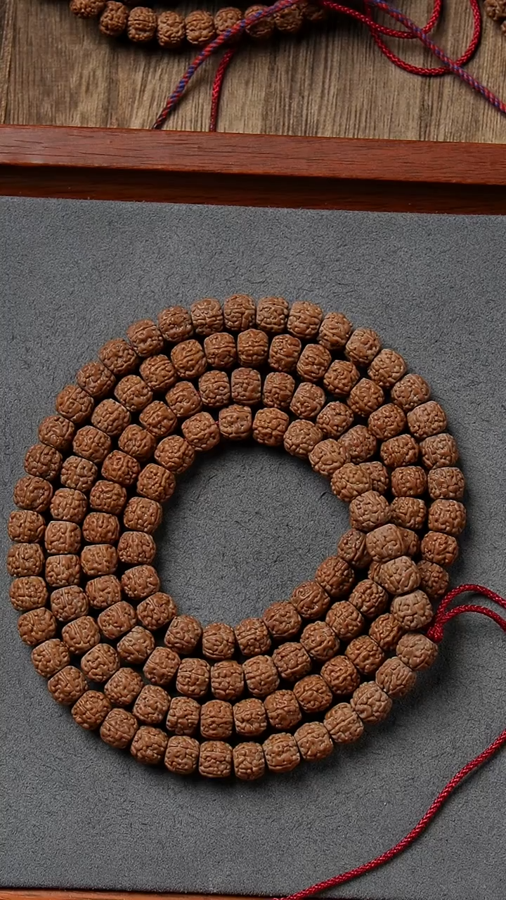 【闪购商品】金刚菩提吊坠凤一样的男子