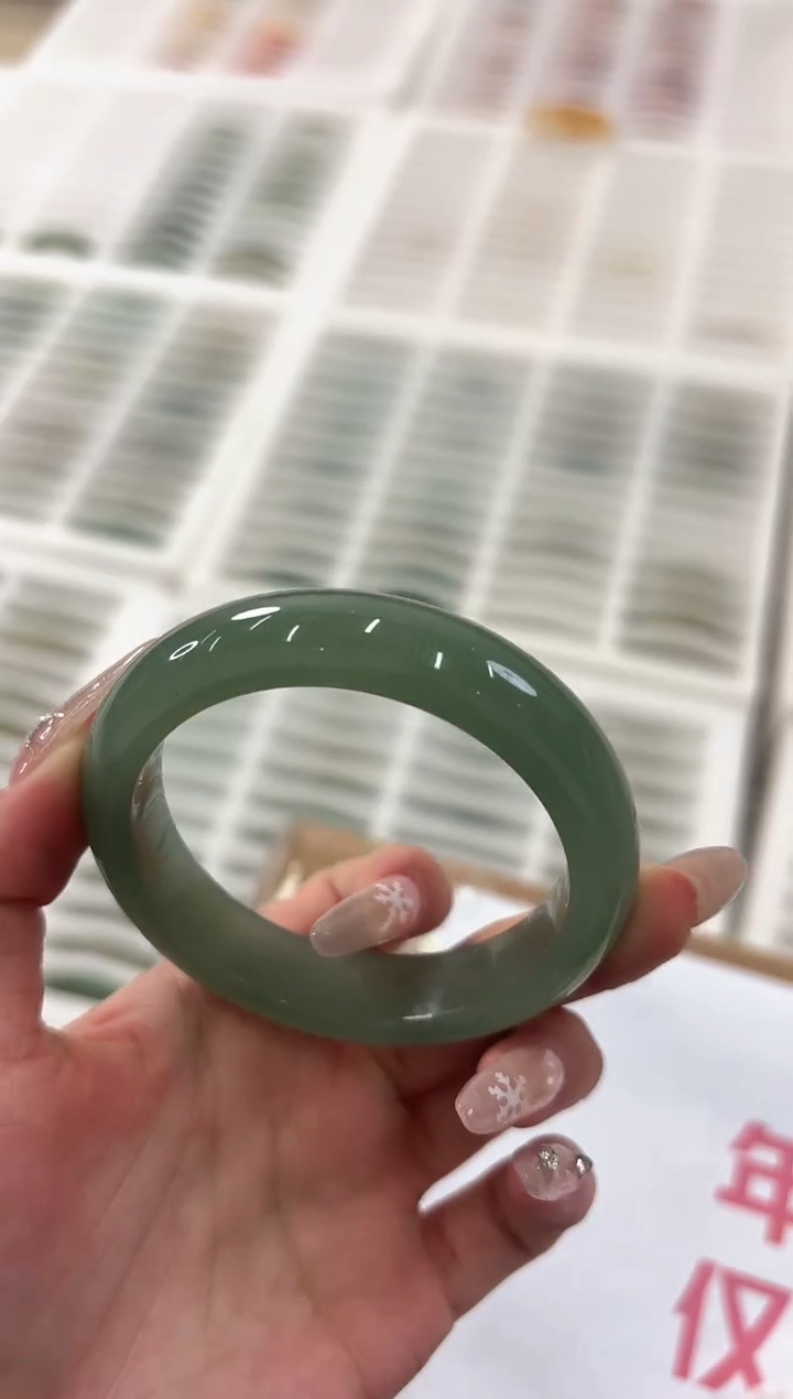 未镶嵌手镯石英质玉231-55D