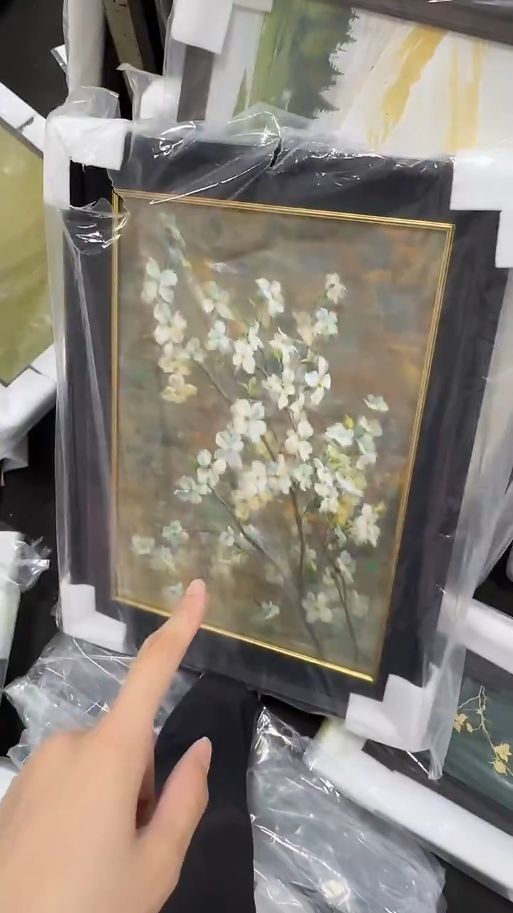 仓库清仓画       默认瑕疵