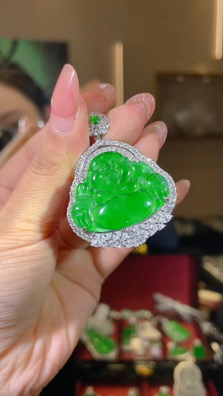 【闪购商品】翡翠吊坠(不含链)银S925镶嵌天然翡翠A货