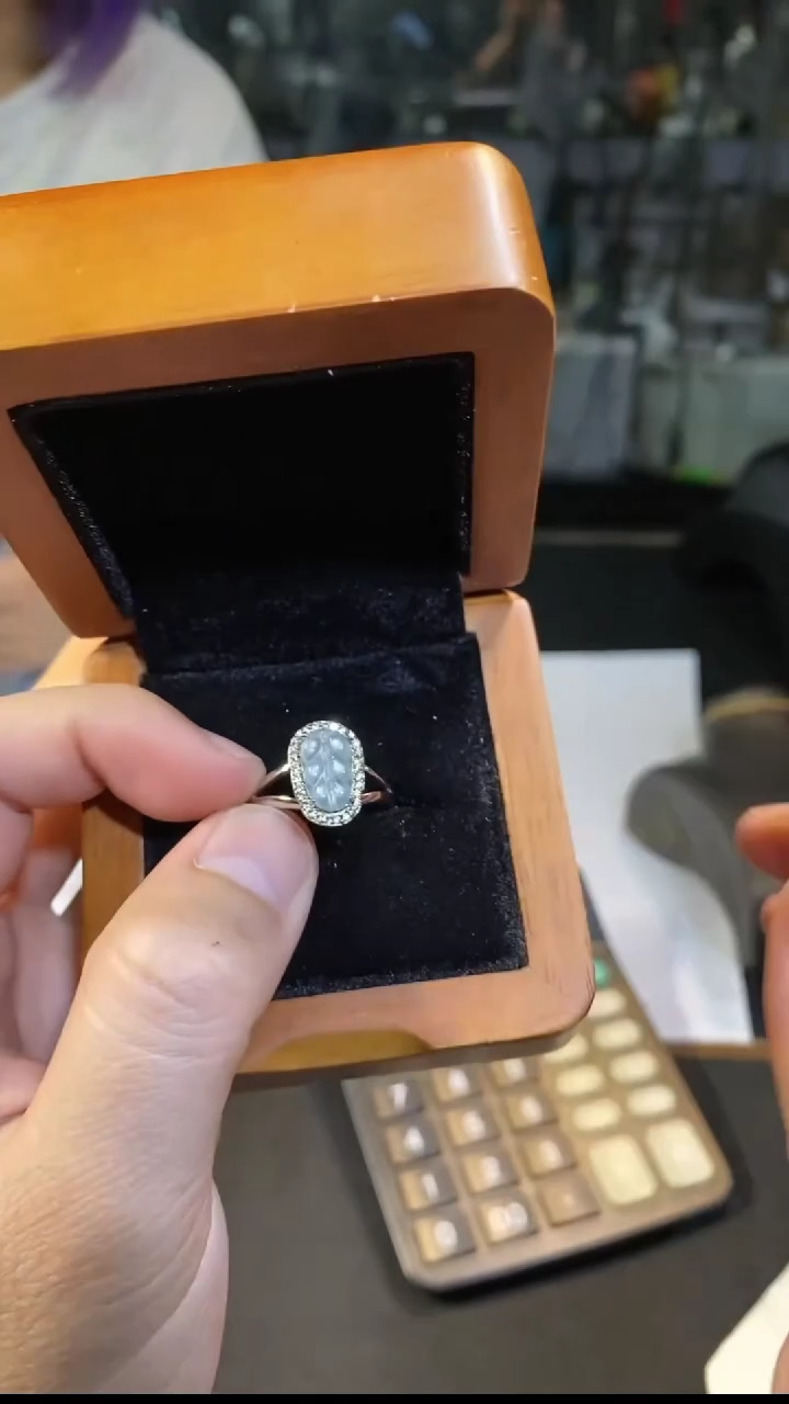 【闪购商品】翡翠戒指未镶嵌多样性发货其一不含链