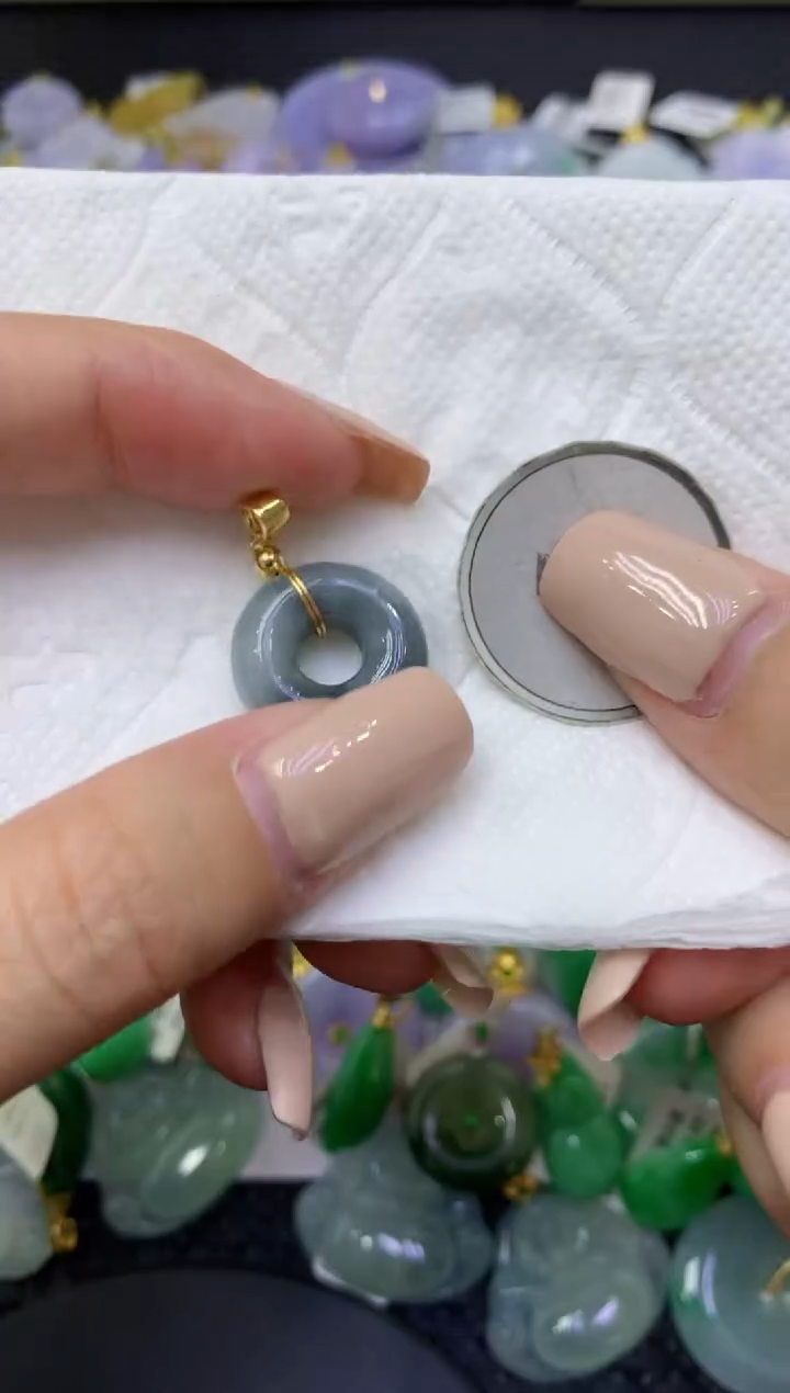 颈饰未镶嵌翡翠天然缅甸翡翠A货