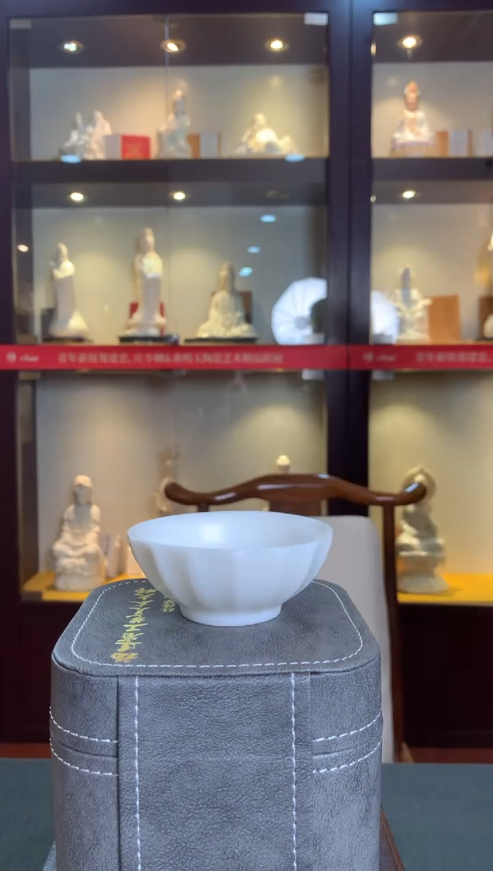 【闪购商品】摆件羊脂玉瓷  主人杯