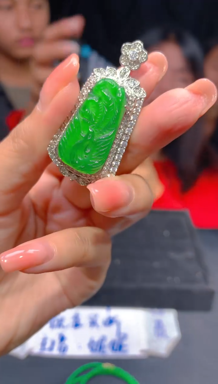 【闪购商品】定制翡翠未镶嵌82多样性发货（发其一）