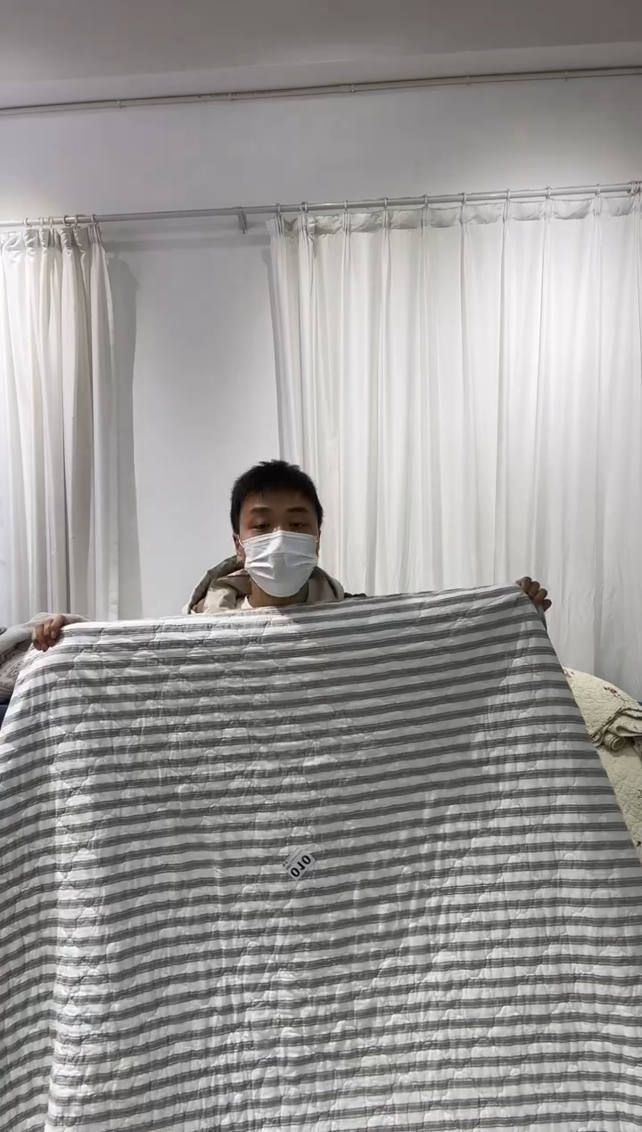 棉230*240纯棉床盖68号微瑕