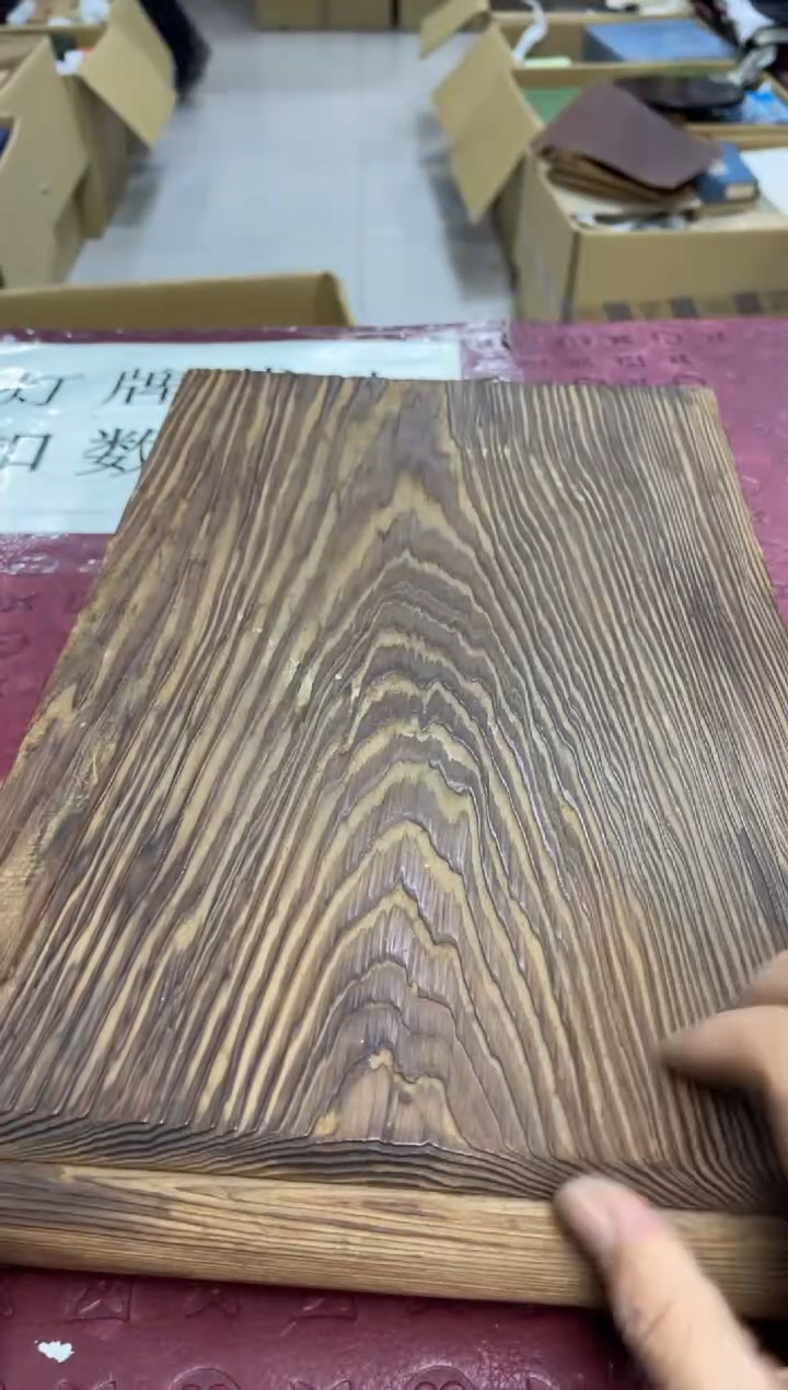 默认微瑕，no退no换，介意勿拍