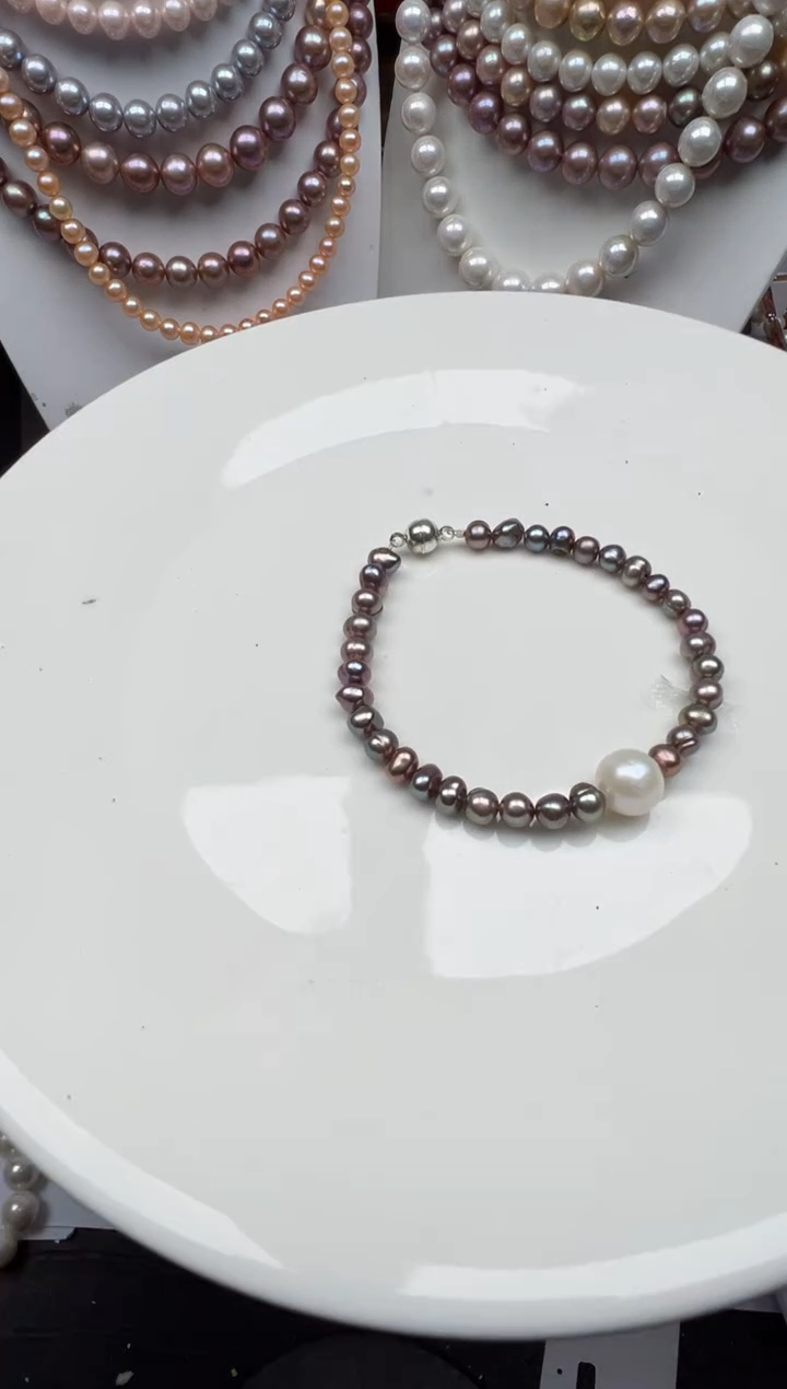 淡水珍珠未镶嵌颈饰1