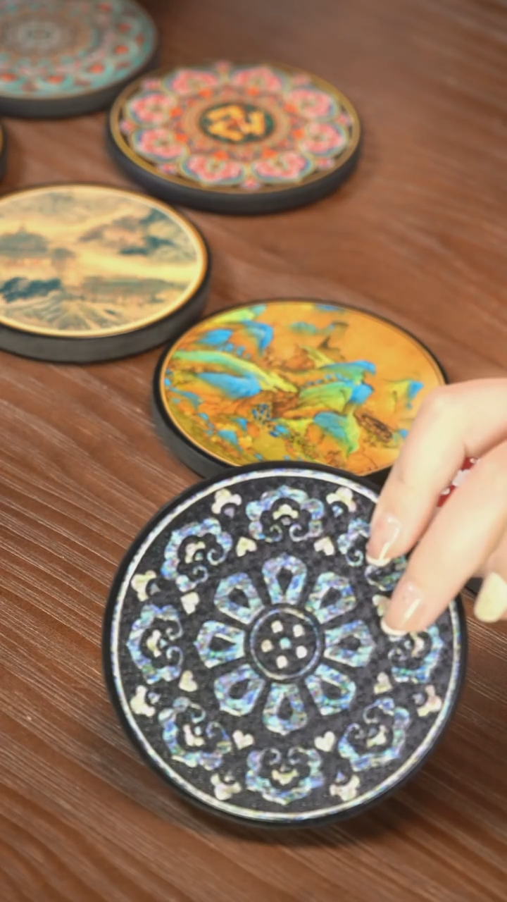 壹藏贰宝幻夜杯垫一片