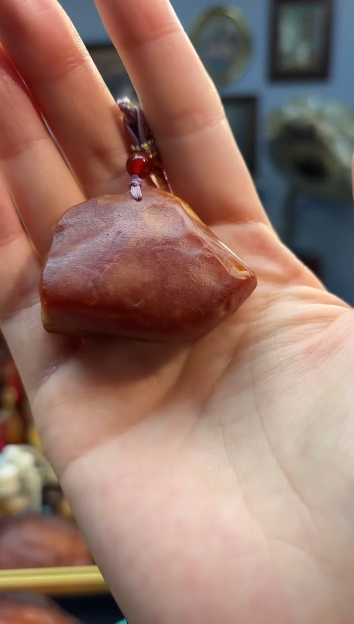 琥珀颈饰未镶嵌吊坠