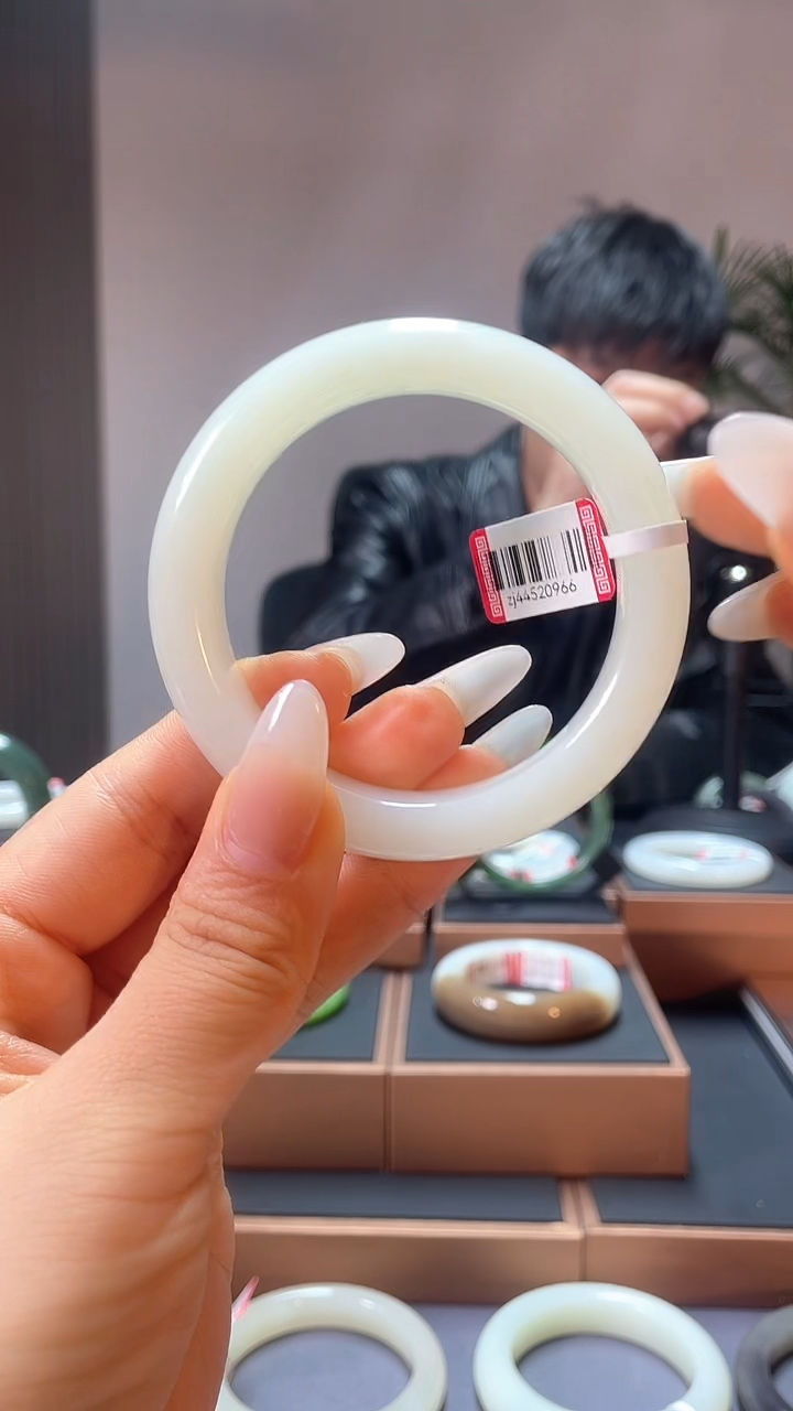 【闪购商品】和田玉手镯未镶嵌57白玉44520966