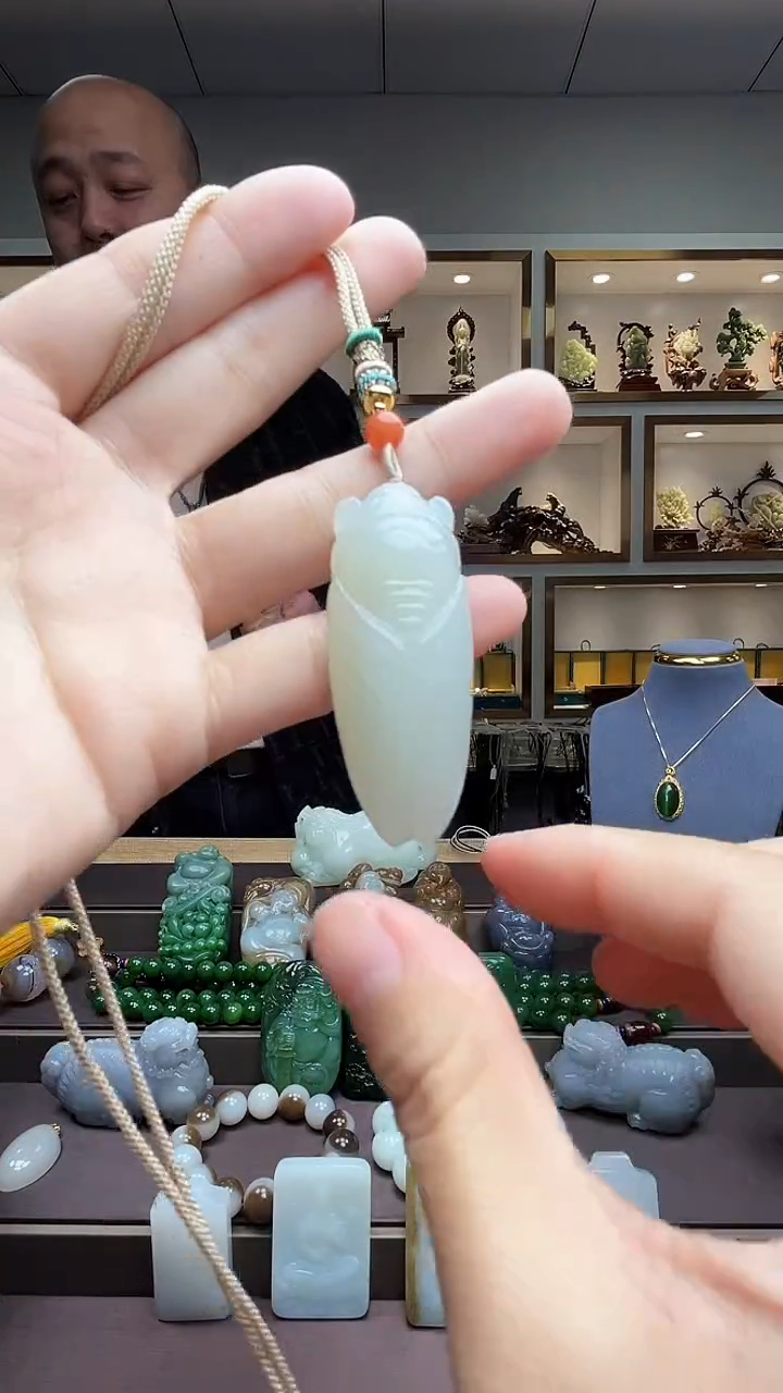 【闪购商品】和田玉颈饰未镶嵌苏