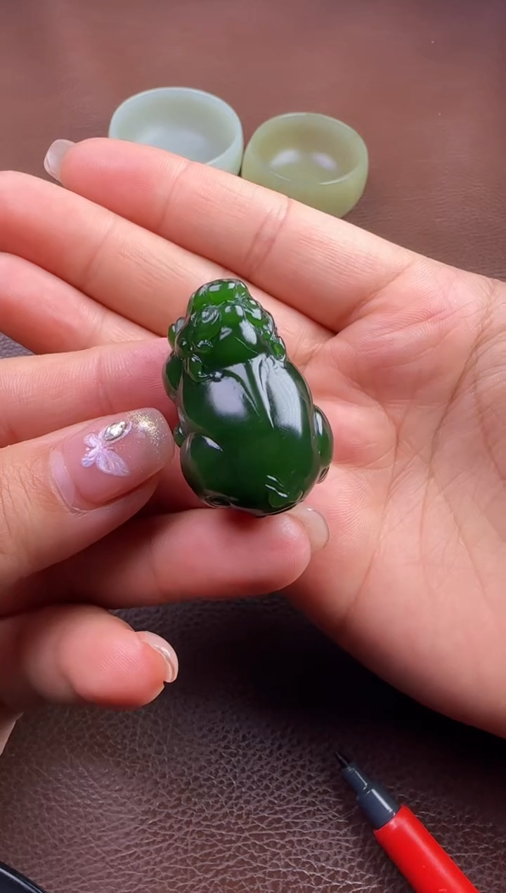 【闪购商品】和田玉挂件未镶嵌俄碧貔貅