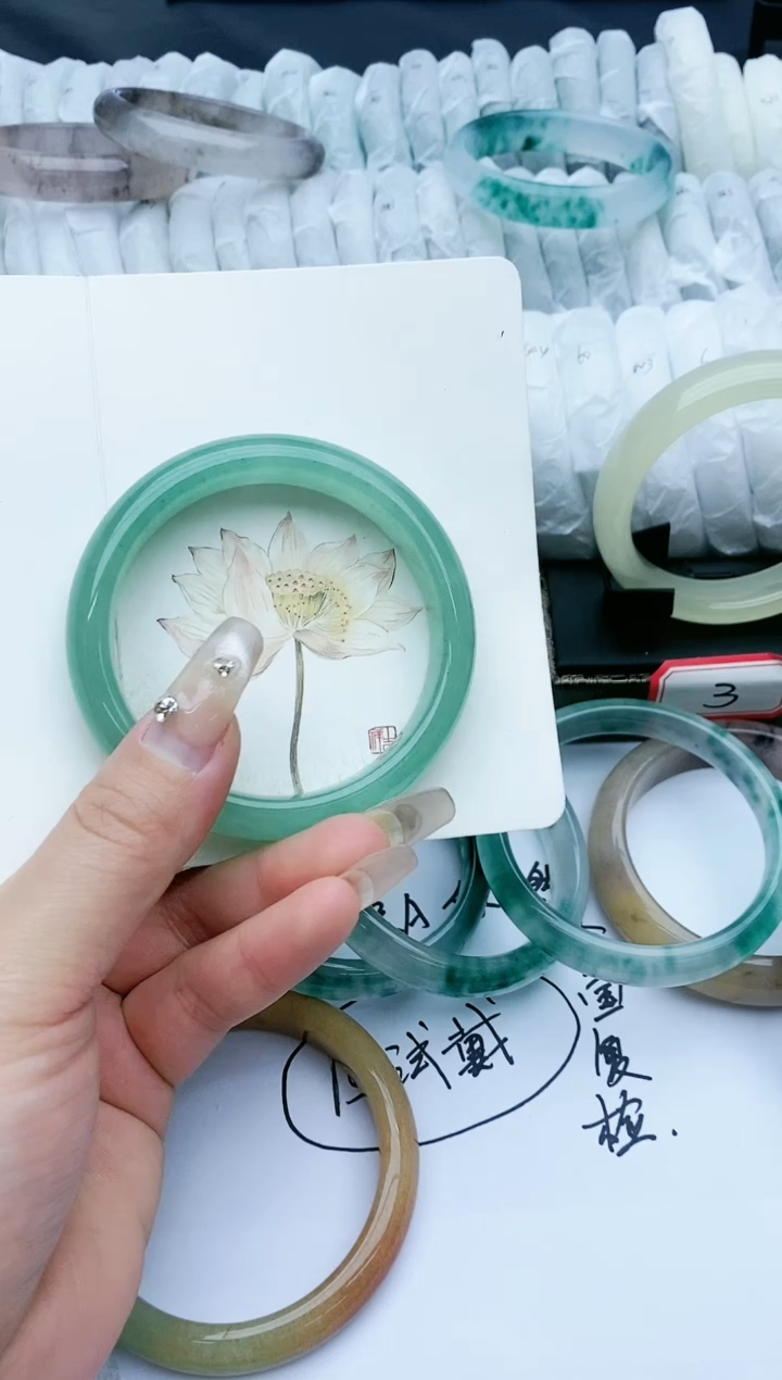 【闪购商品】石英质玉手镯未镶嵌S31-60.4