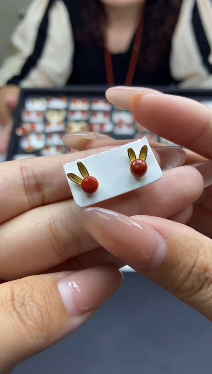 【闪购商品】南红玛瑙耳饰未镶嵌天然南红22多样性发一