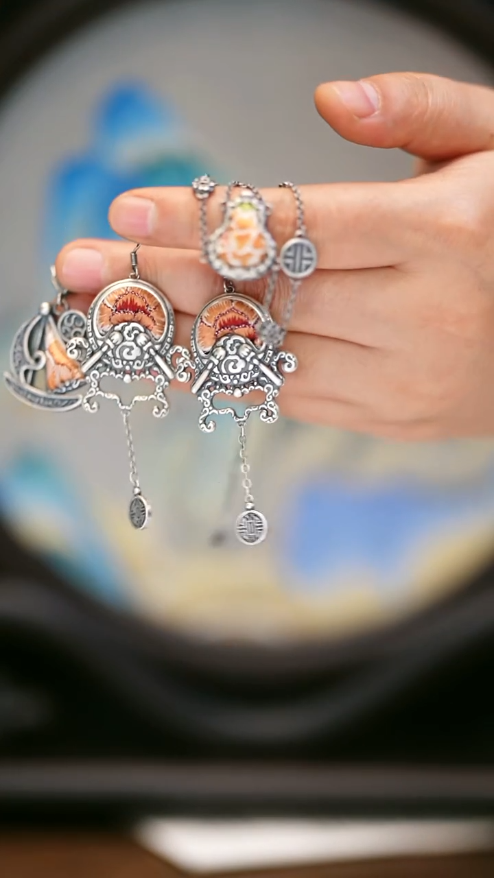 织绣122黔东南苗族刺绣