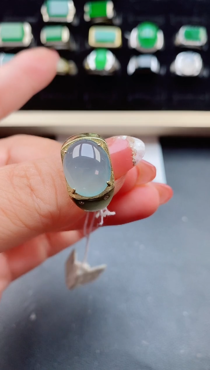 【闪购商品】翡翠戒指银S925镶嵌5080