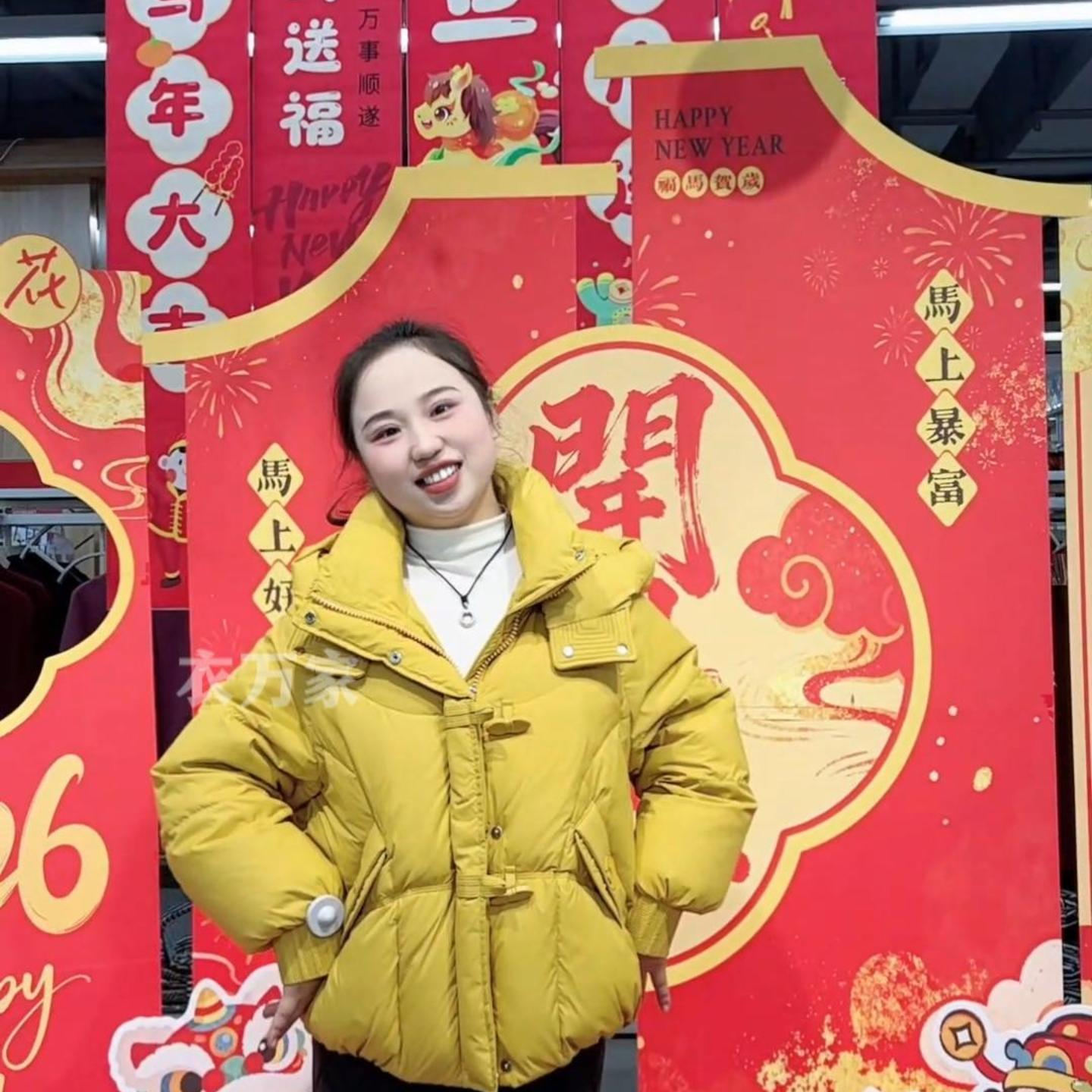 毛呢短裙 格子冬季女士时尚百搭显瘦新款加厚保暖
