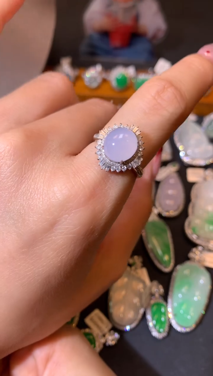 【闪购商品】翡翠吊坠(不含链)18K金镶嵌戒指