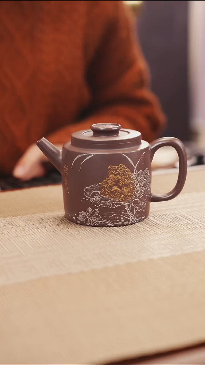 原矿招财进宝紫砂壶19